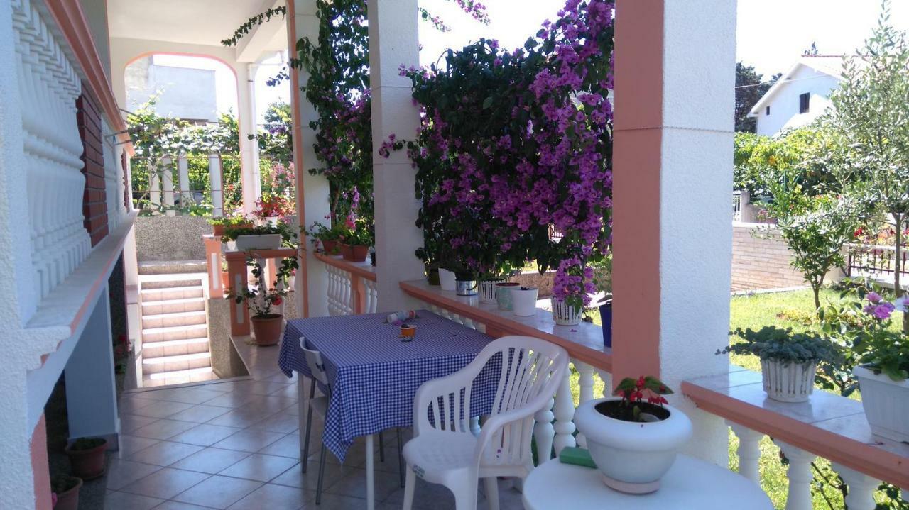 Apartmani Nimcevic Biograd Na Moru Exterior foto