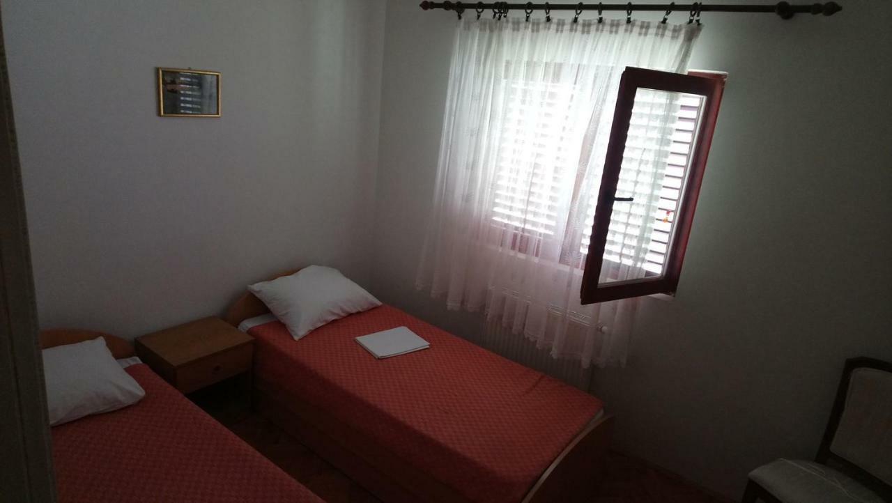 Apartmani Nimcevic Biograd Na Moru Exterior foto