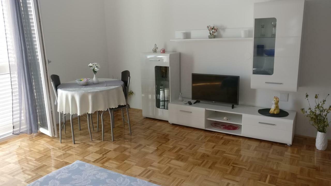 Apartmani Nimcevic Biograd Na Moru Exterior foto