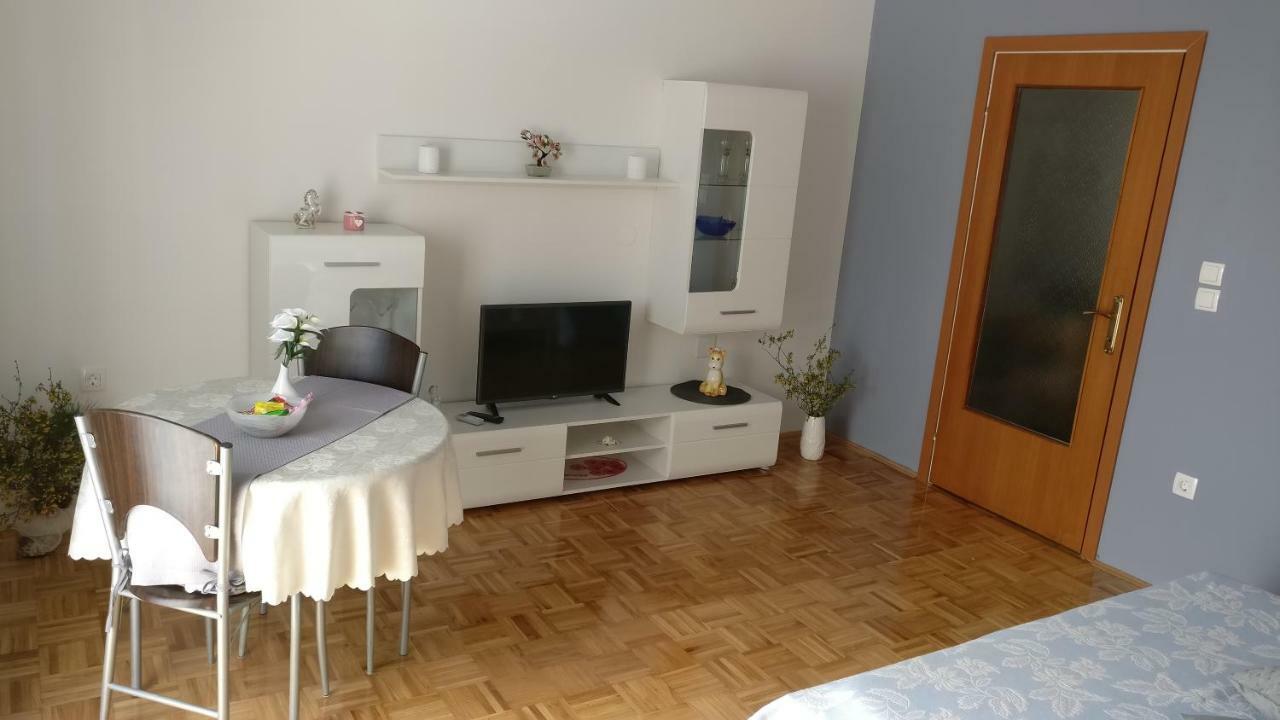 Apartmani Nimcevic Biograd Na Moru Exterior foto